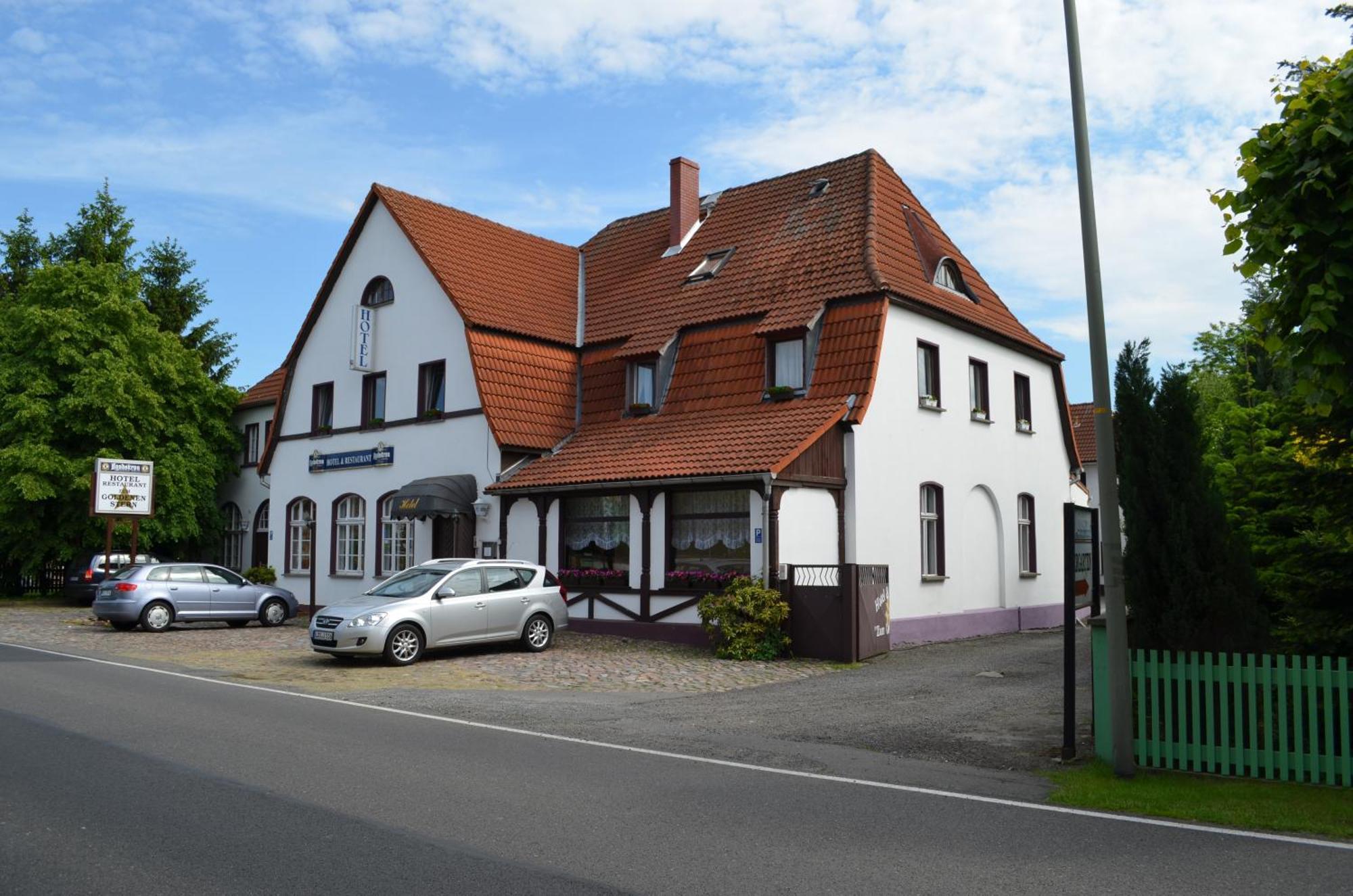Hotel Zum Goldenen Stern Leibsch Bagian luar foto